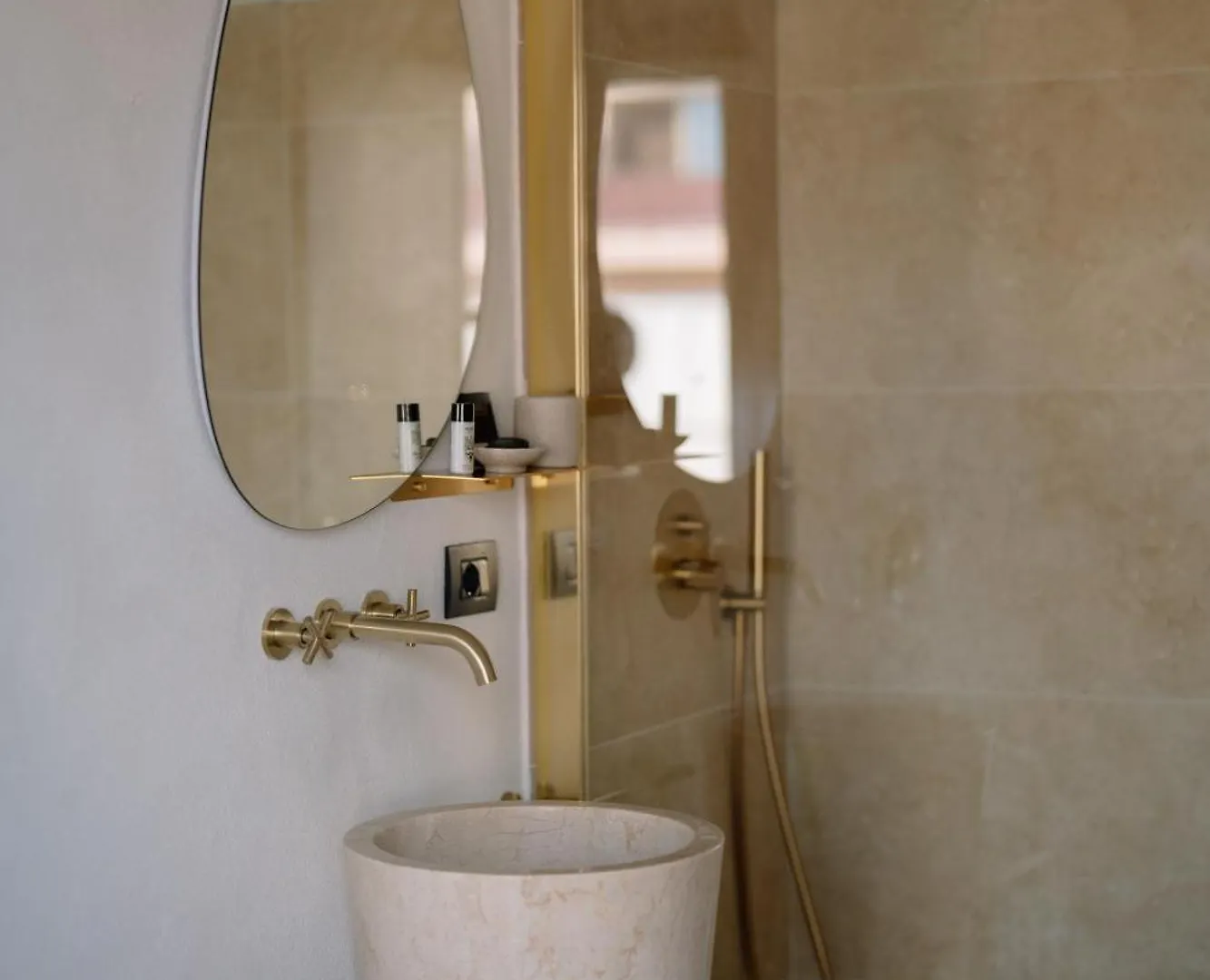 Taga Suites Catania 0*,